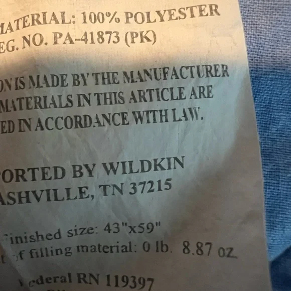 Wildkin kids comforter 100% cotton, barely used. - Picture 3 of 3